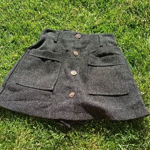 Dark gray skort